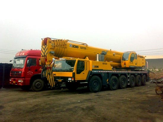 260噸吊車租賃展示